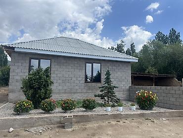 жаны уйлор: Срочно! Срочно! Продается Фазенда село Кара-Ой(Долинка) общая площадь — 3