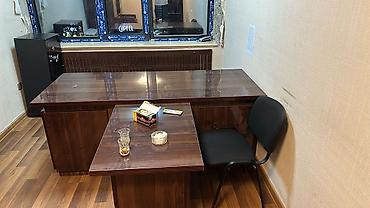 Ofis dəst mebeli: Ofis mebel dəsti - Ofis masası: L‑şəkilli iş masası, tünd qəhvəyi — 6