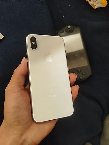 iphone 10 xs max: IPhone X, серебристый в не робочем состоянии корпус в идеальном — 1