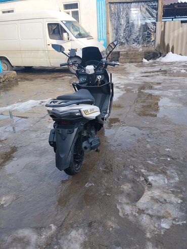 Скутеры: Макси-скутер 150 куб. см, Бензин, Новый — 5