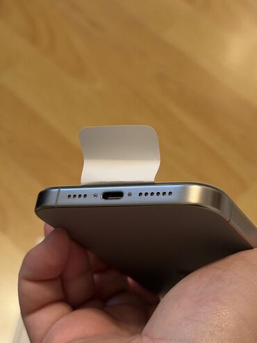 Apple iPhone: IPhone 15 Pro Max, 256 GB, Natural Titanium — 6