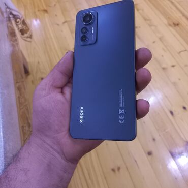Xiaomi: Xiaomi 12, rəng - Boz