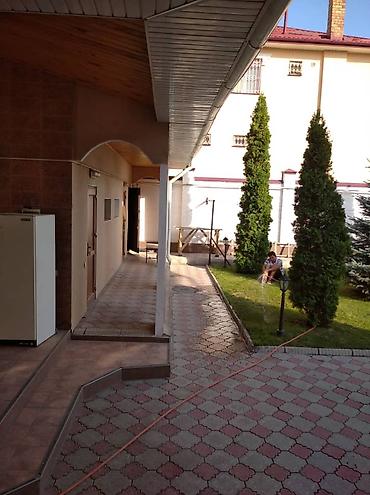 Долгосрочная аренда домов: 400 м², 6 комнат и более, Ала-Арча ТРЦ, Семейным — 26