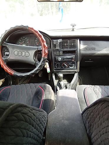 авто машина под выкуп: Audi 80: 1991 г., 1.8 л, Механика, Бензин, Седан — 6