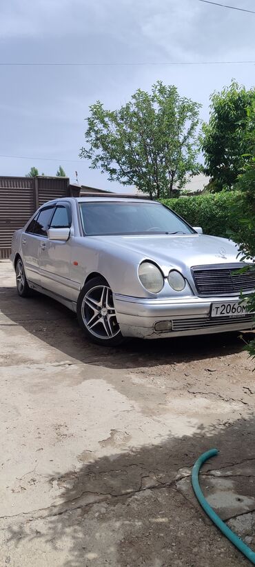Mercedes-Benz: Mercedes-Benz E-Class: 1998 г., 2.4 л, Автомат, Бензин, Седан