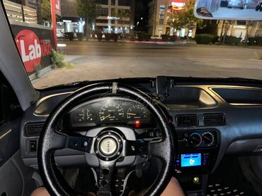 Toyota: Toyota Starlet: 1.3 l. | 1999 έ. Χάτσμπακ — 10