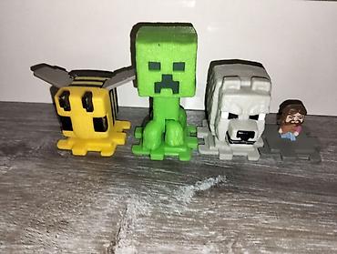 toy kamera: Salam satılır - Dəst tərkibi: arı, creeper, canavar (wolf) və insan — 1