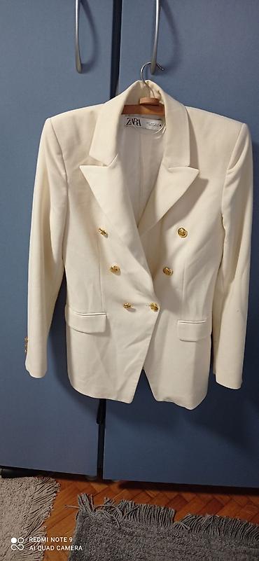 Sakoi: ZARA ženski blejzer, model sa duplim kopčanjem. - Boja: krem/bela - — 7