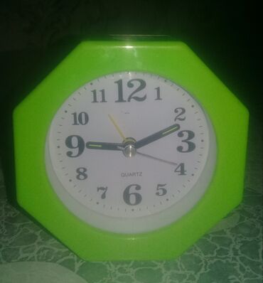 часы с будильником: Часы с будильником. 
адрес Восток 5. 


#часы #будильник #саат