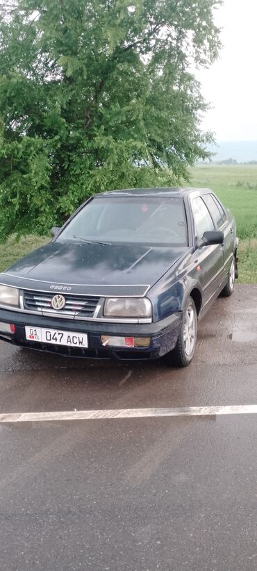 буфер колонки авто: Volkswagen Vento: 1994 г., 1.8 л, Механика, Бензин, Седан