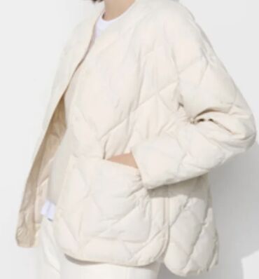 Пальто: 1. Продаю белую куртку Uniglo, новая с этикеткой. Размер 3ХЛ — 3