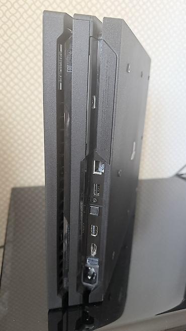sps 4pro: PlayStation 4 Pro (— комплект для игр на 4K TV и PS VR. В составе: - — 2