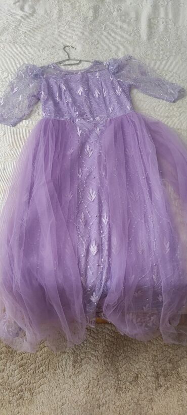 Ziyafət donları: Bənövşəyi rəngdə zərif ziyafət/libas paltarı. - Model: A-kəsim, ətəyi — 6