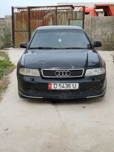 Audi A4: 2000 г., 1.6 л, Механика, Бензин, Седан