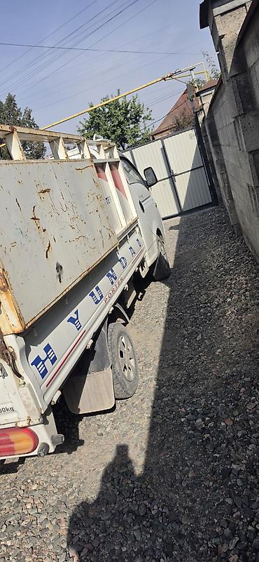 жак а4: Hyundai Porter II — компактный бортовой грузовик - Тип: малотоннажный — 1