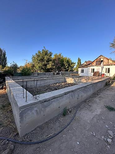 Продажа коттеджей и домов: 📍 В Сокулуке в районе Романовки от трассы 800 м продается дом на — 4