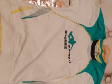 Məktəb çantaları: Koftalar 1 manat yuyulub temizdi .Balaca olduguna gore satilir .Ucuz — 6