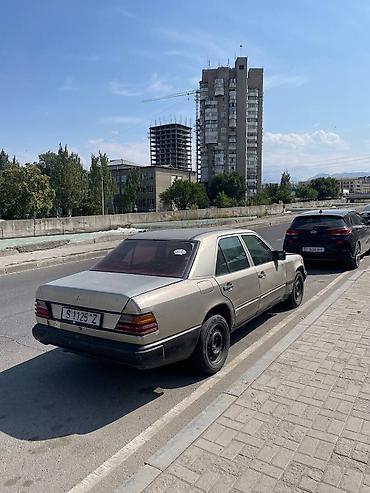 обмен 124: Mercedes-Benz W124: 1988 г., 2.3 л, Механика, Бензин, Седан — 1