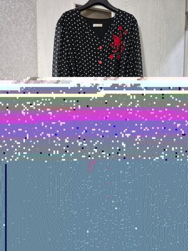 Dəstlər, kostyumlar: Qadın geyimləri dəsti – müxtəlif modellər 1) Qara rəngli, xırda ağ — 7