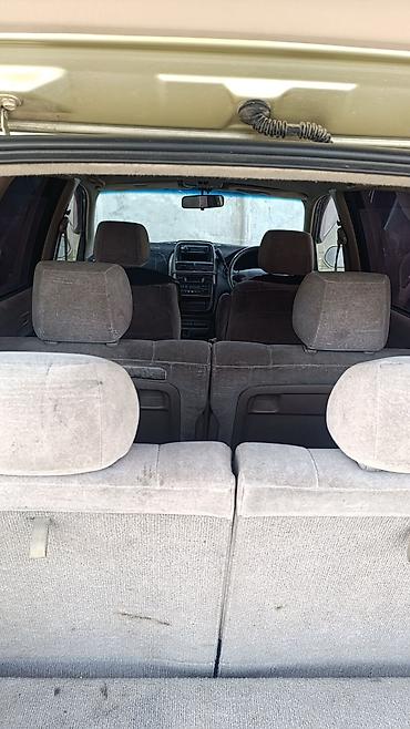 Toyota: Toyota Ipsum: 2000 г., 2 л, Автомат, Бензин, Минивэн — 8