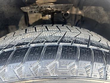 Toyota: Toyota Venza: 2021 г., 2.5 л, Типтроник, Гибрид, Внедорожник — 6