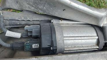 gurtne za auto: 112.PREDNJI MOST ZA VOLKSWAGEN CADDY, TOURAN, GOLF 5 . OD 2005. DO — 3
