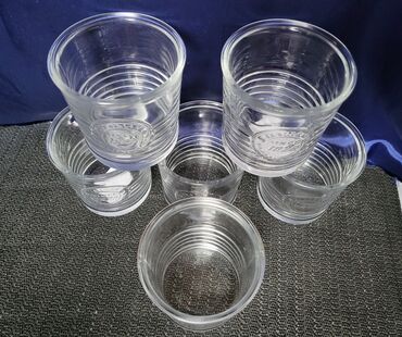 Čaše: Case vintaz,nove Italija Bormioli Rocco za zestoko pice. Case sve na na lalafo.rs — 7 Čaše: Case vintaz,nove Italija Bormioli Rocco za zestoko pice. Case sve na — 7