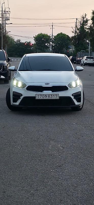 Kia K3: 2021 г., 1.6 л, Вариатор, Бензин, Седан