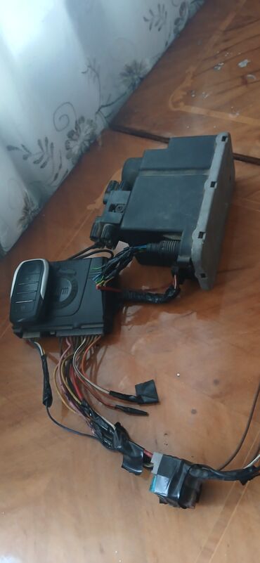 Avtomobilin digər elektrik sistemləri: W124 yşqa 190 üçün pirsos işdək vəzyədə idyal vəydədi satlır isdiyən lalafo.az -da Avtomobilin digər elektrik sistemləri: W124 yşqa 190 üçün pirsos işdək vəzyədə idyal vəydədi satlır isdiyən