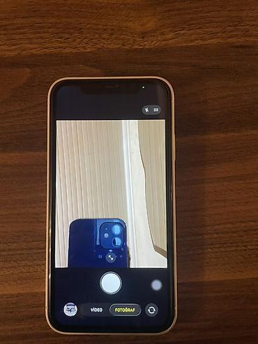 Apple iPhone: IPhone 17 Pro, 128 GB, Ağ, Simsiz şarj, Face ID — 13