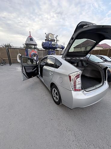 gen 2: Toyota Prius: 2013 г., Автомат, Гибрид, Хэтчбэк — 5