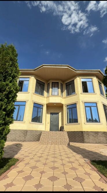частные дома в бишкеке продажа: Үй, 280 кв. м, 9 бөлмө, Менчик ээси, Дизайнердик оңдоо