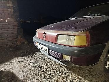 Volkswagen: Volkswagen Passat: 1988 г., 1.8 л, Механика, Бензин, Седан — 8