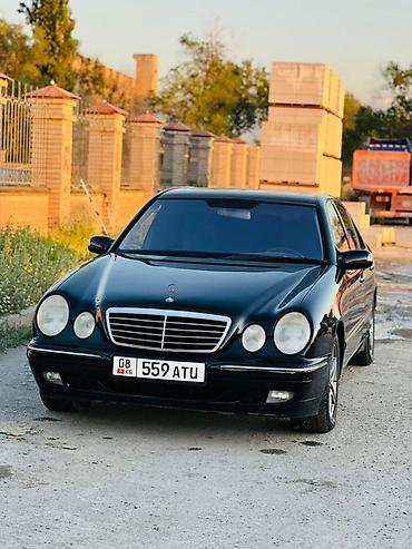 Mercedes-Benz E-Class: 2000 г., 3.2 л, Типтроник, Бензин, Седан