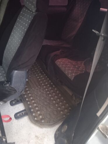 Volkswagen: Volkswagen Sharan: 1998 г., 2 л, Механика, Бензин, Минивэн — 8