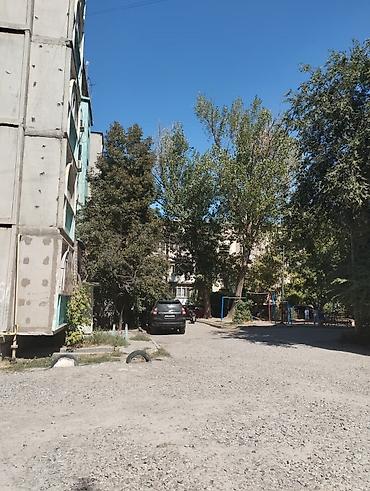 посредников: 3 комнаты, 61 м², Кызыл Аскер 105 серия, 5 этаж — 2