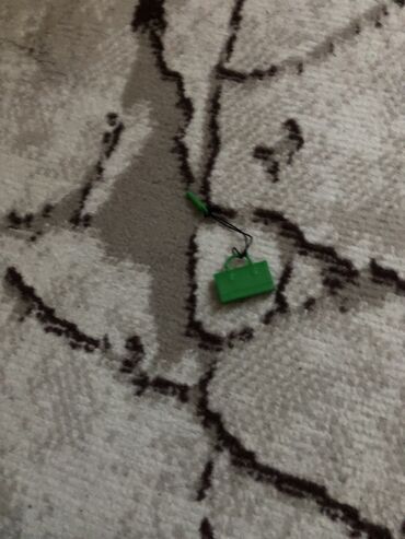 Breloklar: Yaşıl rəngli kiçik LEGO detalı - Material: plastik - Rəng: parlaq