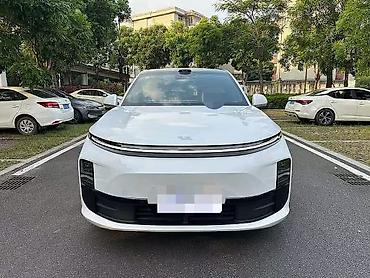 кью 05: Lixiang L6: 2025 г., 1.5 л, Автомат, Гибрид, Кроссовер — 2