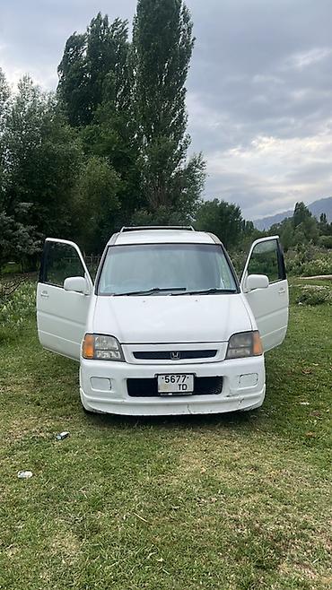 самый дешёвый электромобиль: Honda Stepwgn: 2000 г., Автомат, Бензин, Минивэн — 6
