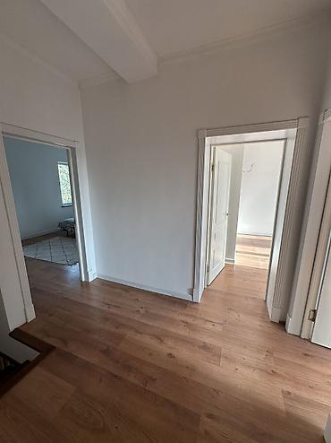 Продажа коттеджей и домов: 5 комнат, 240 м², 10 соток, Бишкек, Киргизия 1 Агентство недвижимости — 15