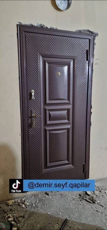 Giriş qapıları: Yeni Giriş qapısı Rayonlara çatdırılma, Ödənişli çatdırılma — 22