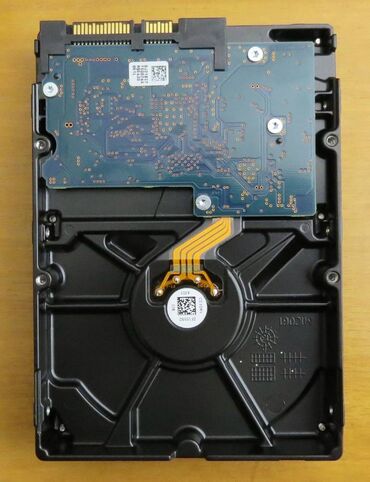 Hard diskovi, eksterni diskovi: 1. Nov, neotpakovan SEAGATE SkyHawk AI 8TB Sata III 7200rpm 256MB — 10