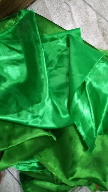 Digər qadın geyimləri: Salam yaylığlar tezedir hediyye verilib istifade olunmayıb satılır 11 — 9