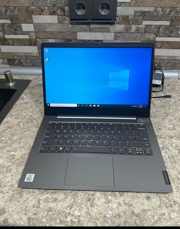 msi az: Intel Core i7, 16 "