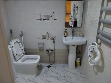 Qonaq otağı dəstləri: Masazır, Akim Abbasov küçəsində 3 mərtəbəli yeni tikili binanın 3-cü — 12