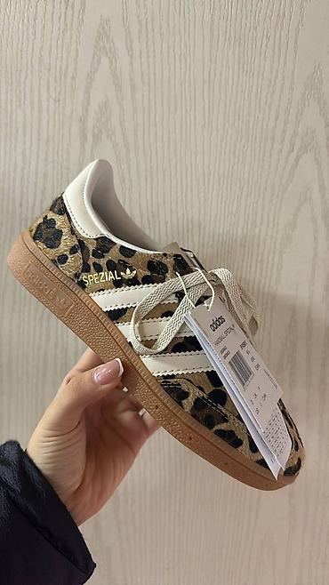 Women's Sneakers and athletic shoes: Od 36 do 40 za samo 4700 din — 12