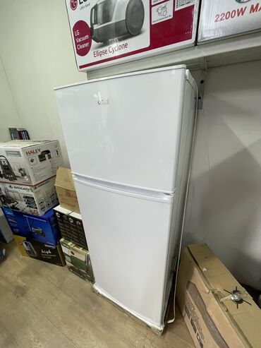 холодильник для магазина: Холодильник Artel, Новый, Двухкамерный