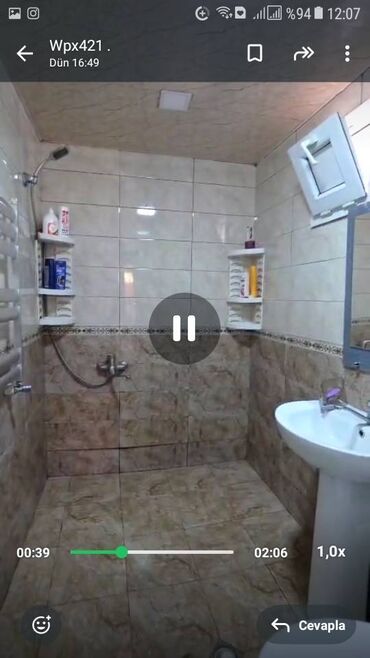 Həyət evləri və villaların satışı: Bakıxanovda 1.4 sotda 3 otaqlı həyət evimi satıram, hər bir şəraiti -da lalafo.az — 13 Həyət evləri və villaların satışı: Bakıxanovda 1.4 sotda 3 otaqlı həyət evimi satıram, hər bir şəraiti — 13