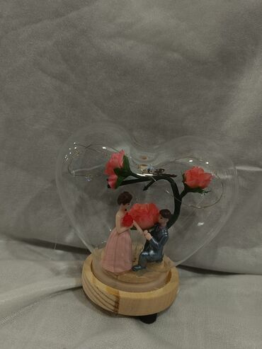 Oyuncaqlar: Işıqlı gül suveniri.hediyyelik.qutudadir.Catdirilma mumkundur — 26