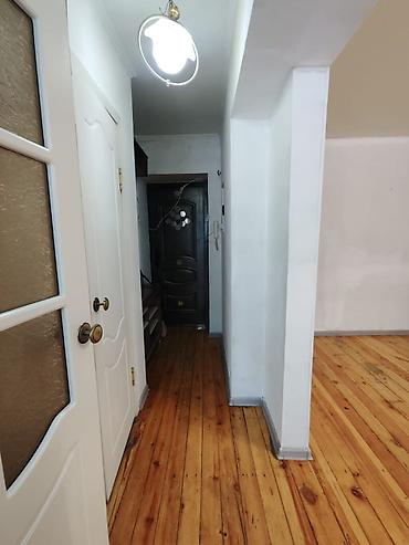 9мкр: 2 комнаты, 42 м², 9 мкр Индивидуалка, 2 этаж, Старый ремонт — 7